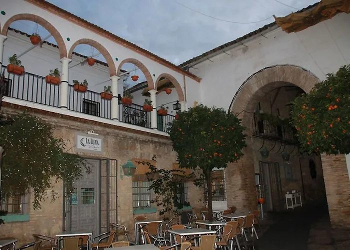 Отель Puerta De La Luna Кордова